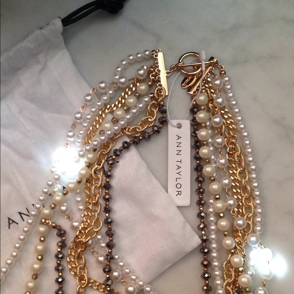 Ann Taylor Elegant Multi Strand necklace NWOT - Picture 2 of 4